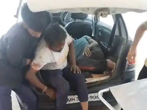 Accident News: दो बाइक की आपस में भीषण टक्‍कर से CRPF जवान सहित 4 लोग घायल