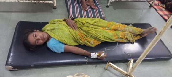 Betul Crime News: खेत में फसल लगाने गईं महिला और उसके दो बेटों के साथ जमकर मारपीट