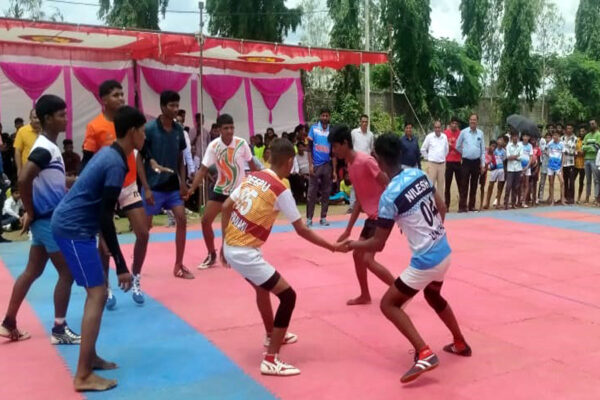 Kabaddi Competition: दुनावा में संपन्न हुई जिला स्तरीय कबड्डी प्रतियोगिता, विजेता रही आमला, मुलताई, बैतूल टीम